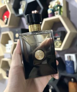 oud noir versace