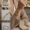 pulsera de textura granulada/bolitas